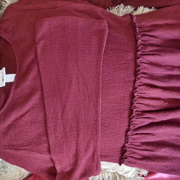 Isabel Maternity by Ingrid & Isabel top blouse long Sleeves bell sleeve size XS - Picture 5 of 7